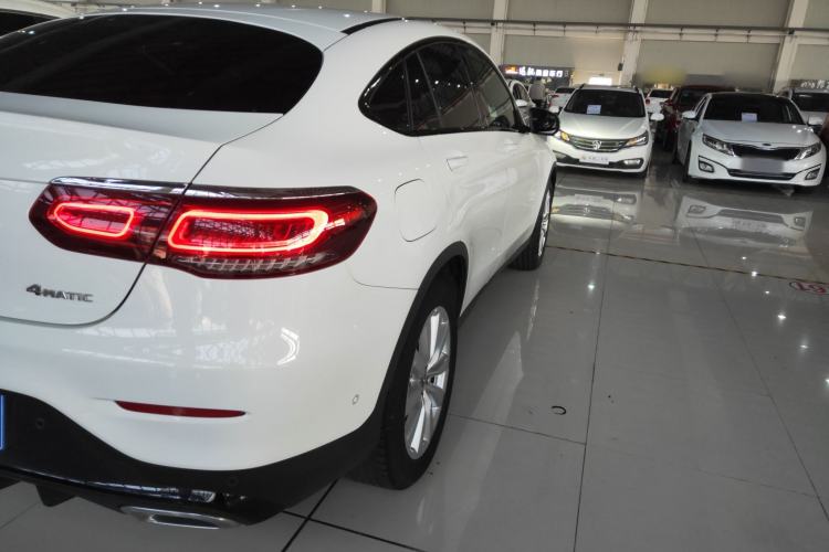 Used Mercedes-Benz GLC Coupe 2020 GLC 260 4MATIC Coupe SUV
