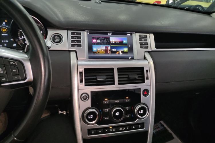 Used Land Rover Discovery Sport 2019 240 PS SE Version China VI Standard
