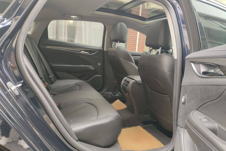 Used Buick LaCrosse 2022 652T Luxury Version
