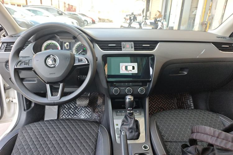 Used Skoda Octavia 2019 TSI280 DSG Luxury Edition Station Wagon China VI Standard