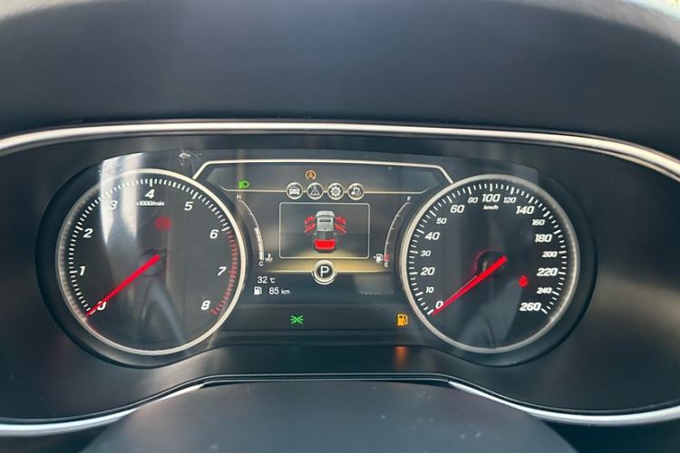 Used Hongqi H5 2022 Classic Model 1.5T DCT Flagship Edition
