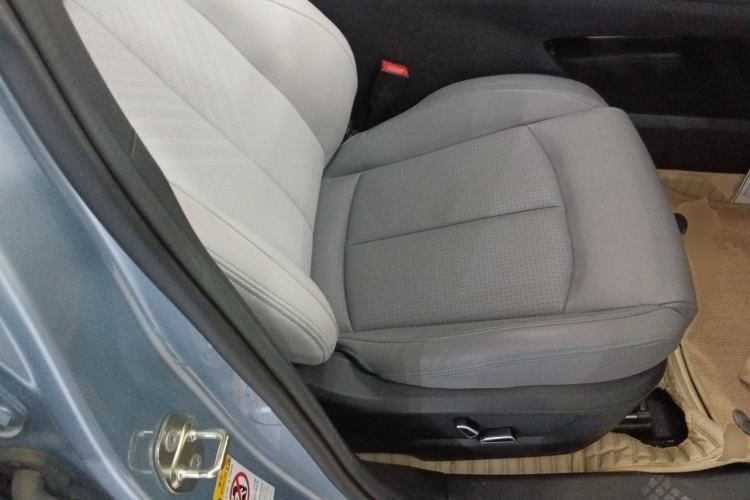 Used Changan UNI-T 2023 2nd Generation 1.5T Flagship Version
