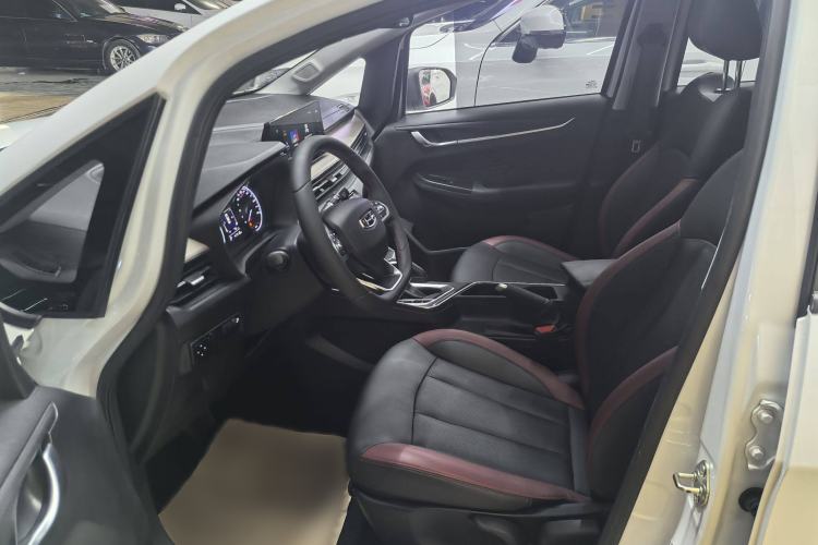 Used Geely Auto Vision X3 2021 PRO 1.5L CVT Deluxe Model
