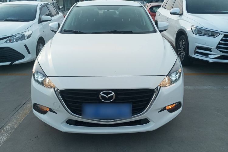 Used Mazda Mazda 3 Axela 2019 Cloud-Control Edition Hatchback 1.5L Automatic Comfort Model China VI Standard
