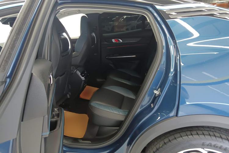 Used Lynk & Co 05 2020 2.0TD Two-Wheel Drive Shine Halo
