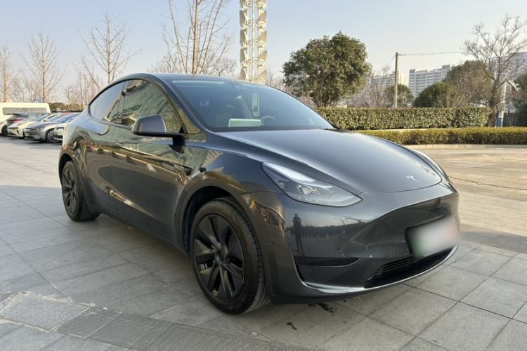 Used Tesla Model Y 2024 Rear-Wheel-Drive Version
