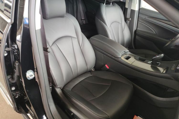 Used Buick LaCrosse 2022 652T Luxury Version
