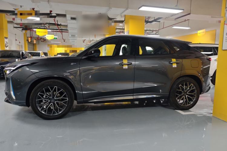 Used Oshan Z6 New Energy 2023 ZhiDian iDD 150KM Flagship PLUS Smart Parking Edition
