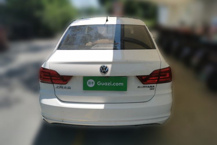 Used Volkswagen Santana 2016 1.6L Manual Fashion Edition
