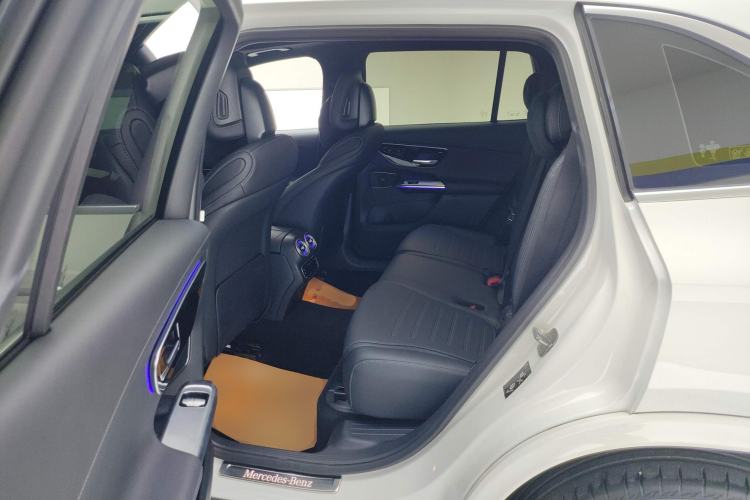 Used Mercedes-Benz GLC 2023 GLC 260 L 4MATIC Luxury 7-Seater