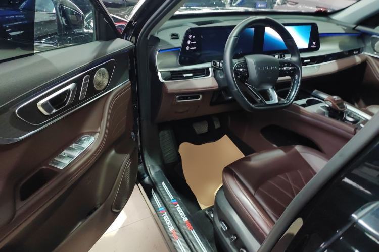 Used Chery Tiggo 8 PRO 2024 Champion Edition 390T Two-Wheel Drive Peak Version 7 Seats
