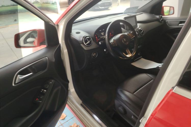 Used Mercedes-Benz B-Class 2015 B 200 Sport Edition