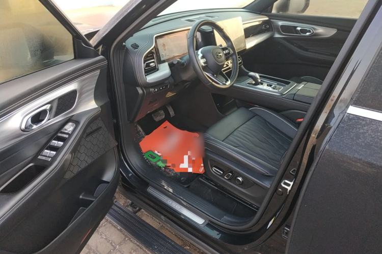 Used GAC Trumpchi GS8 2024 Linghang Series 2.0 TGDI Two-Wheel Drive Luxury Smart Connectivity Version