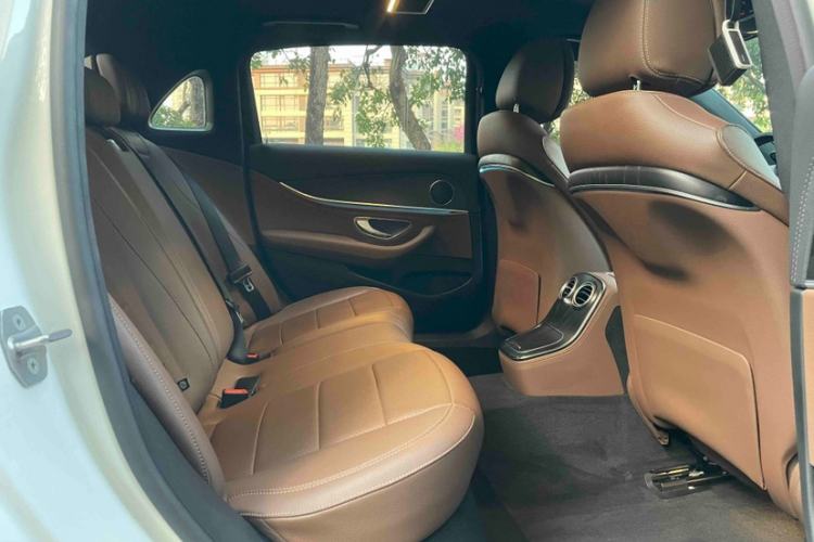 Used Mercedes-Benz E-Class 2021 Facelift E 260 L Sport Edition