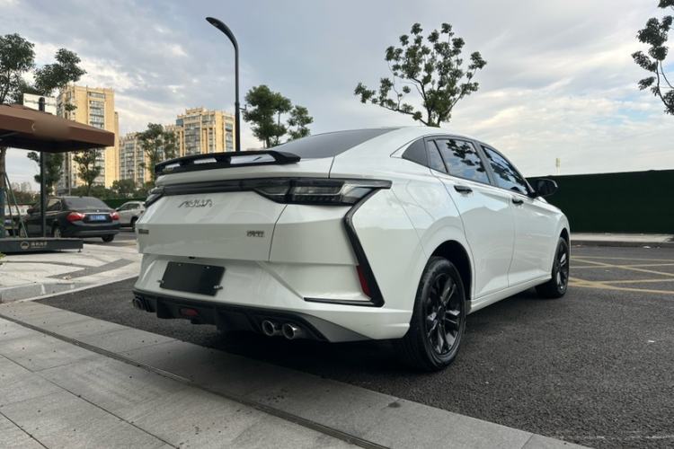 Used Dongfeng Aeolus Yixuan 2023 Mach Edition 1.5L Automatic Chasing Wind Version
