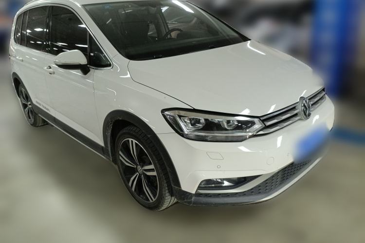 Used Volkswagen Touran 2018 Volkswagen Touran L 280TSI DSG Boundary Edition 7 Seats China V Emission Standard
