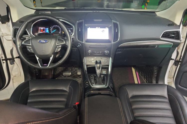 Used Ford Edge 2018 EcoBoost 245 Two-Wheel-Drive Titanium 7-Seater China VI Standard