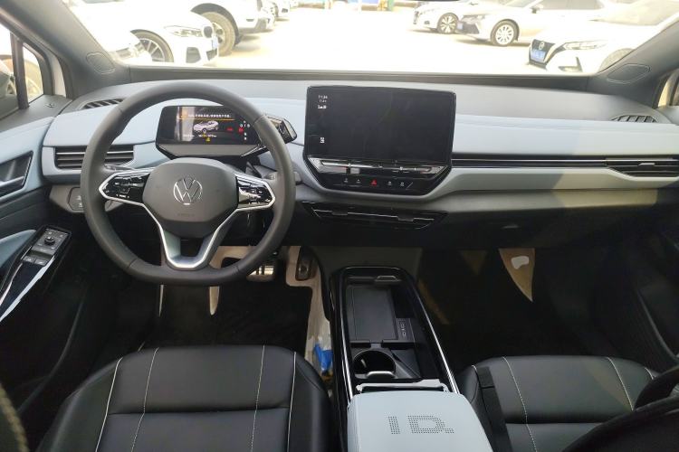 Used Volkswagen ID.4 X 2024 Pure & Smart Edition
