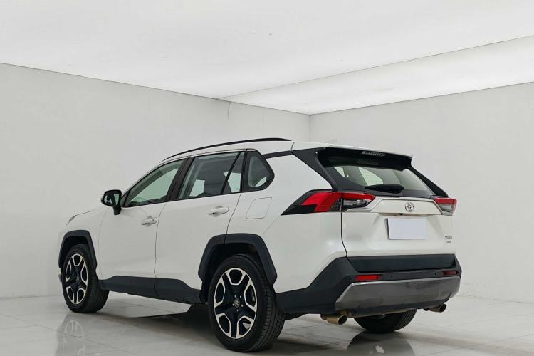 Used Toyota RAV4 2020 2.0L CVT Four-Wheel Drive Prestige Edition