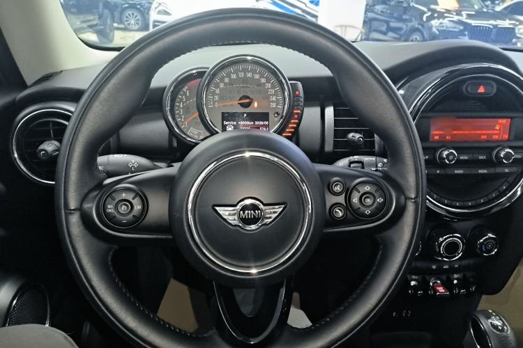 Used  MINI 2016 1.2T ONE Pioneer Edition
