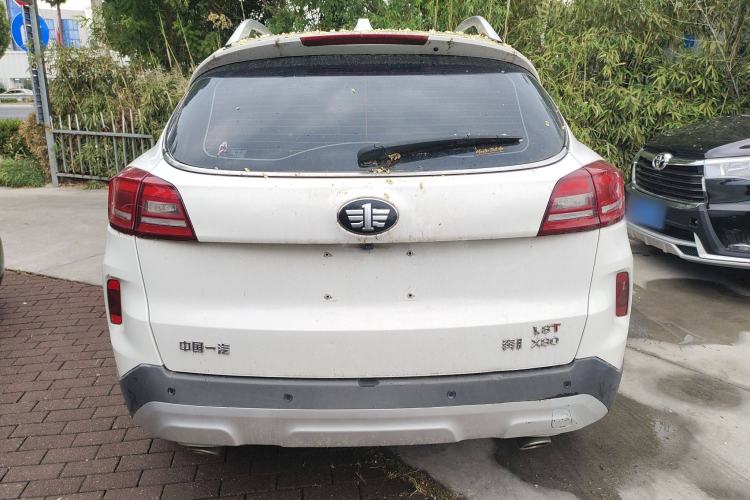 Used Bestune X80 2018 Live Edition 1.8T Automatic Luxury Model
