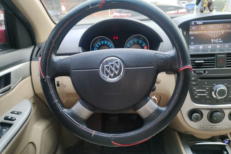 Used Buick Excelle 2013 1.5L Manual Classic Model
