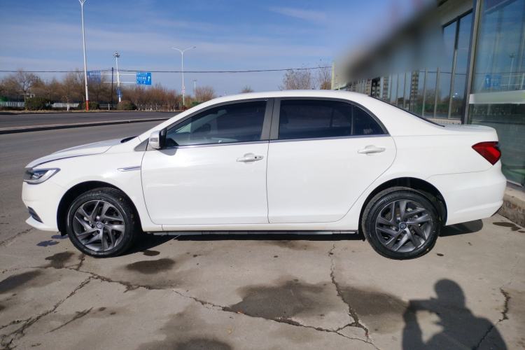 Used BYD Qin New Energy 2019 High-Range Luxury Model