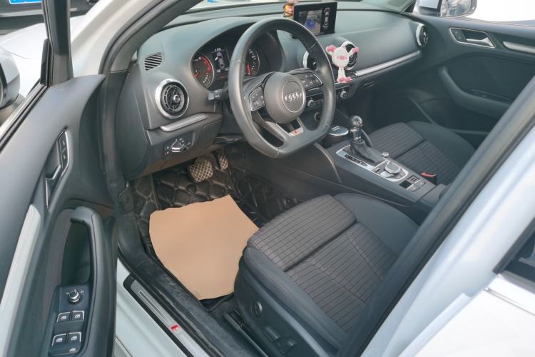 Used Audi A3 2019 Limousine 35 TFSI Sporty Version China VI
