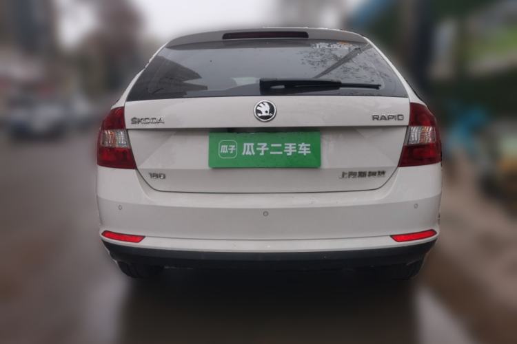 Used Skoda Rapid Spaceback 2016 Revised 1.6L Automatic Chuanxing Version