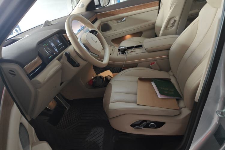 Used Hima AITO M7 2024 1.5T Intelligent Driving Rear-Drive Max Edition 6 Seats