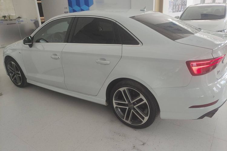 Used Audi A3 2018 30th Anniversary Edition Limousine 35 TFSI Ambition Model
