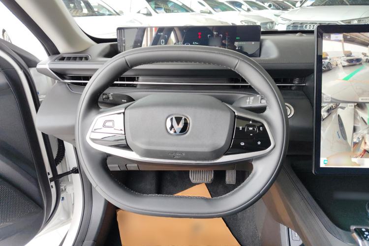 Used Changan Eado DD 2023 Blue Whale NE 1.5T GDI DCT Luxury Edition
