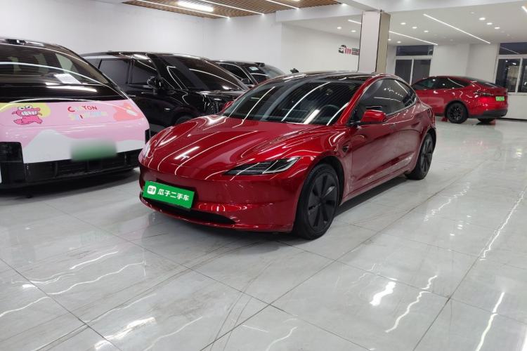 Used Tesla Model 3 2023 Long-Range All-Wheel-Drive Version
