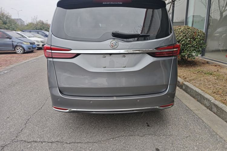 Used Buick GL8 2021 Land Cruiser Executive Class 652T Comfort Model
