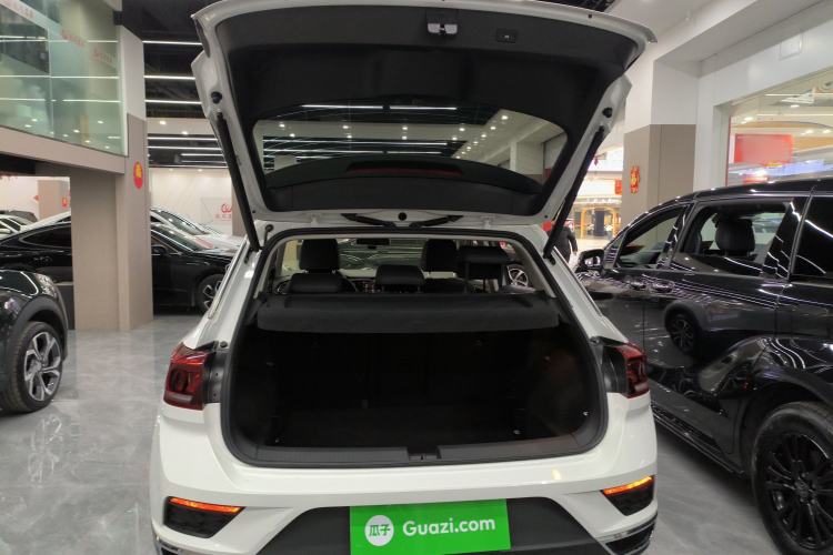 Used Volkswagen T-ROC 2021 280TSI DSG Two-Wheel Drive Comfort Connect Edition
