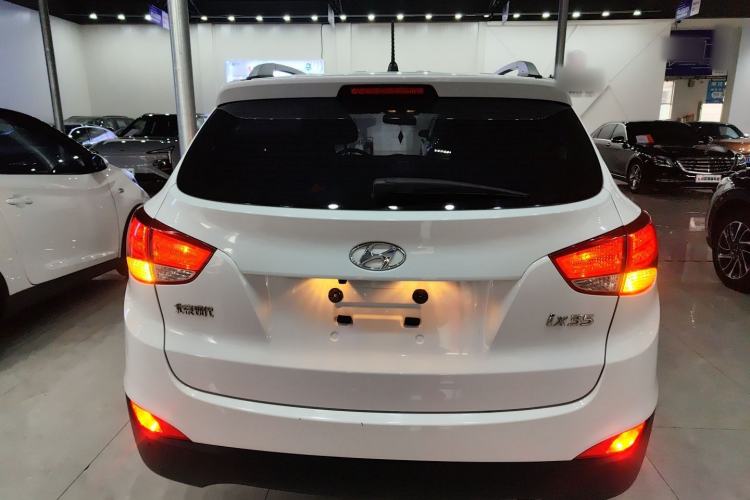 Used Hyundai ix35 2015 2.0L Automatic 2WD Comfort Edition China V Standard

