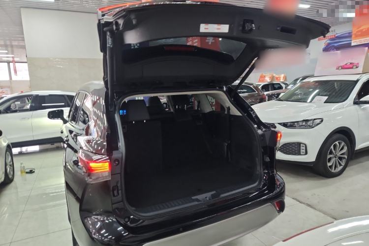 Used Toyota Highlander 2022 Dual-Engine 2.5L Four-Wheel Drive Prestige Version 7 Seats
