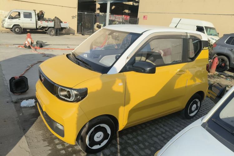 Used Wuling Hongguang MINIEV 2021 Macaron Premium Model – Lithium-NMC