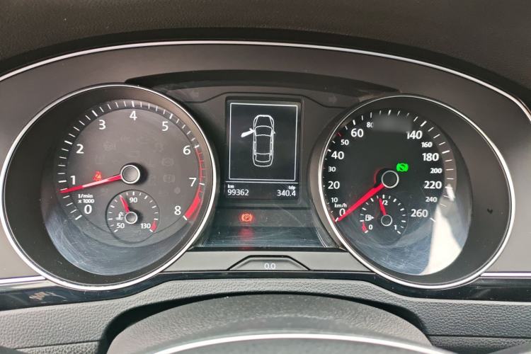 Used Volkswagen Magotan 2019 330TSI DSG Leading Model China VI Standard
