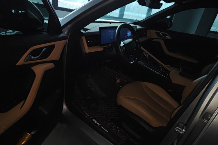 Used Roewe RX5 2023 1.5T Prestige Sliding-Screen Version
