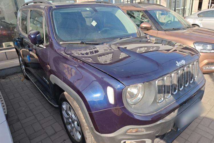 Used  Renegade 2018 Connected Large Screen Version 180T Automatic High-Energy Edition