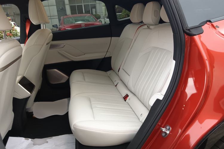 Used ONVO L60 2024 60 kWh Rear-Drive Version
