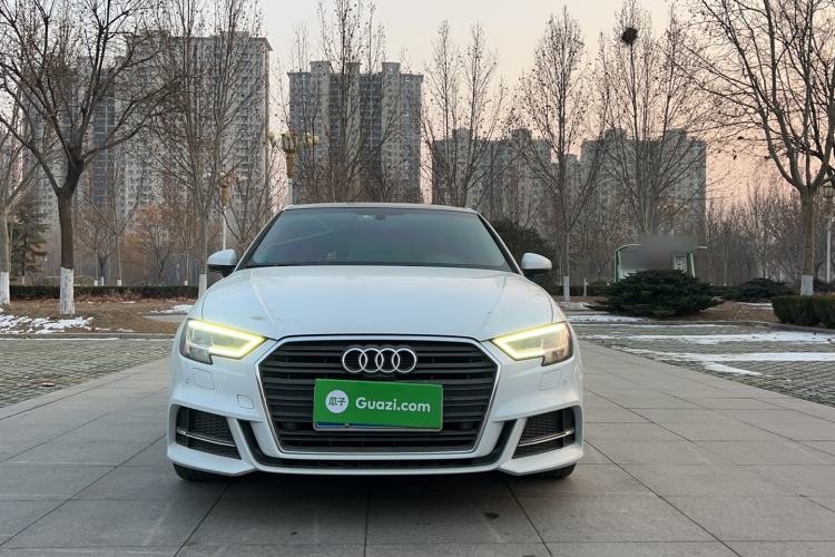 Used Audi A3 2019 Sportback 35 TFSI Fashion Edition China VI Emission Standard