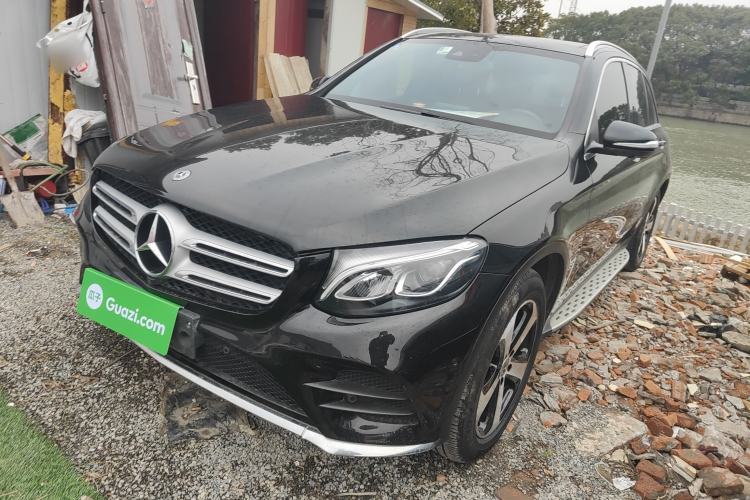 Used Mercedes-Benz GLC 2018 GLC 260 4MATIC Luxury Model