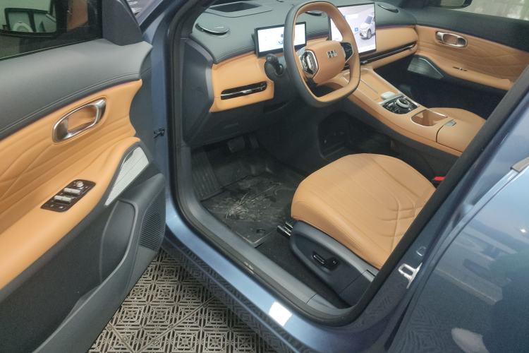 Used  Galaxy Xingjian 7 EM-i 2025 120km Flagship Edition
