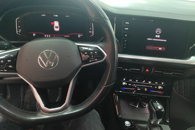 Used Volkswagen Passat 2023 330TSI Starry Luxury Edition
