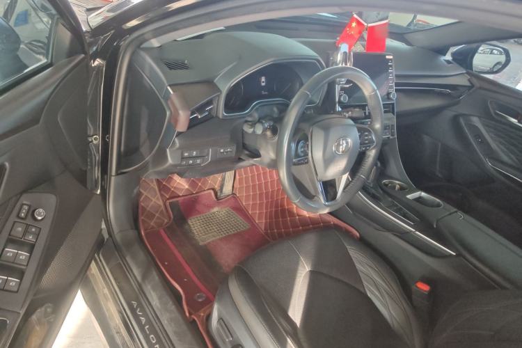 Used Toyota Avalon 2019 2.5L Touring Premium Version China VI Standard
