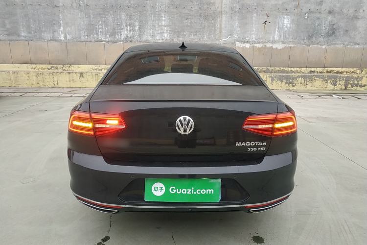 Used Volkswagen Magotan 2019 330TSI DSG Leading Model China VI Standard
