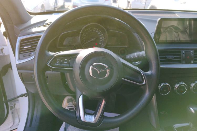 Used Mazda CX-4 2018 2.0L Automatic Two-Wheel Drive Blue Sky Dynamic Version China V Standard