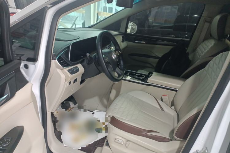 Used Buick GL8 2022 ES Landtrek 653T Comfort Edition
